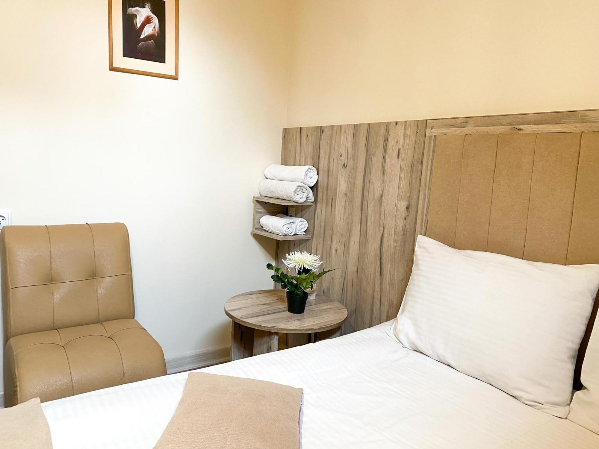 Alex Hotel Yerevan Room photo