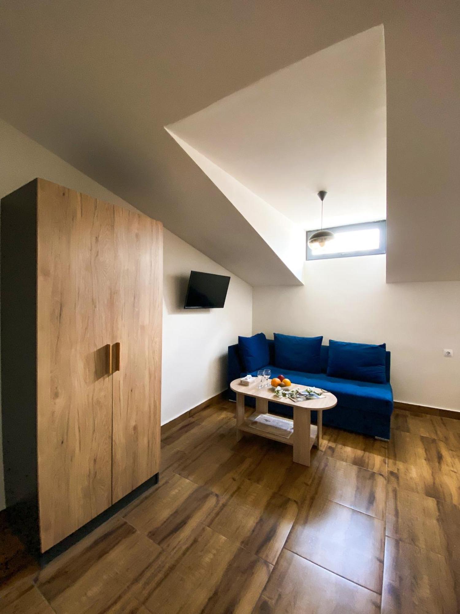 Alex Hotel Yerevan Room photo